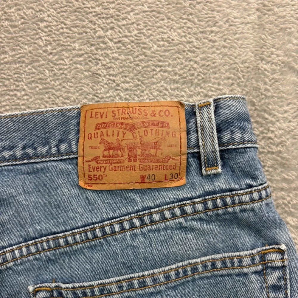 Vintage Y2K Levi's 550 Jeans Men 40x30 Light Wash‎ Relaxed Fit Tapered Denim